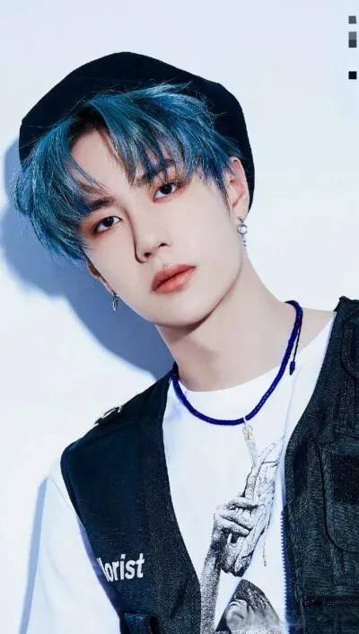 知名娱乐博主爆料王一博,娱乐博主独家爆料引热议